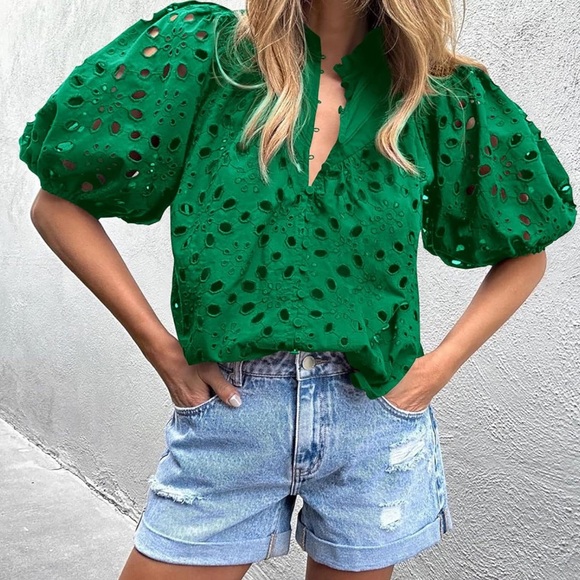 ☀️PRETTYGARDEN eyelet Womens Hollow Out Lace Embroidered Blouse - Picture 2 of 5